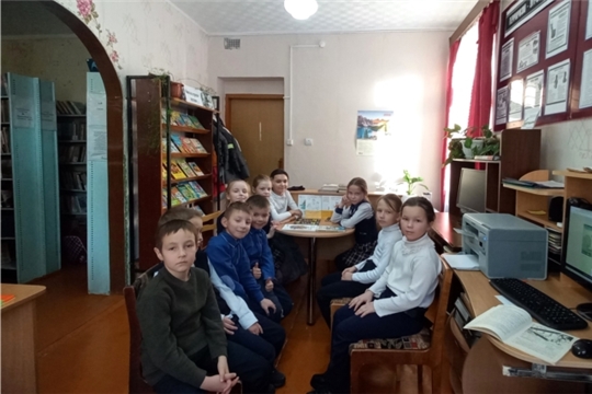 Познавательная беседа «Что я знаю о финансах» в Чуманкасинской сельской библиотеке Познавательная беседа «Что я знаю о финансах» в Чуманкасинской сельской библиотеке